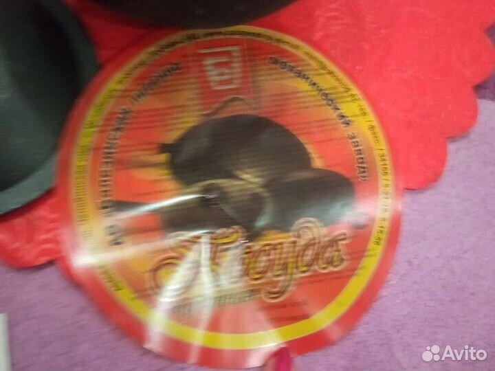 Горшок чугунный 1.5 литра для запекания