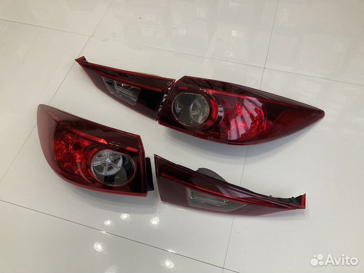 Фонарь (1шт в крыло) Mazda 3 BM (2013-2016)