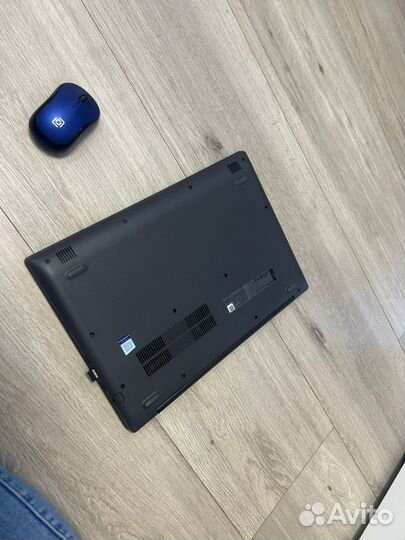 Ноутбук Lenovo ideapad 330-15AST