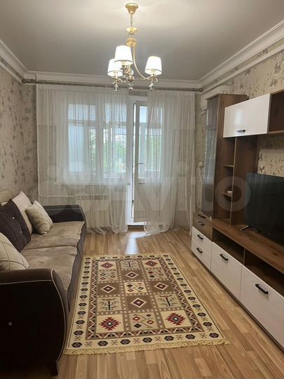 2-к. квартира, 56 м², 2/9 эт.