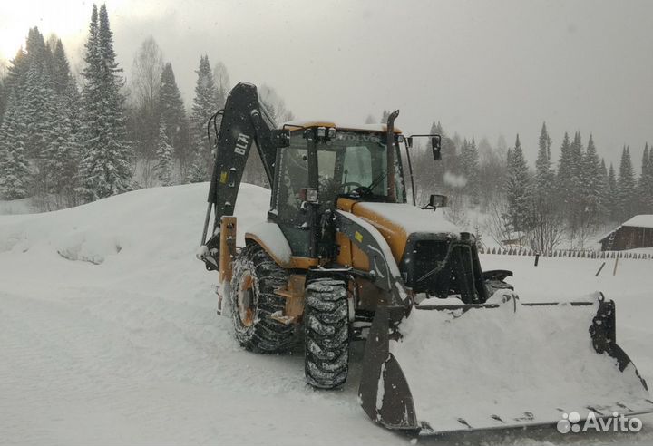 Услуги экскаватора-погрузчика Volvo bl71