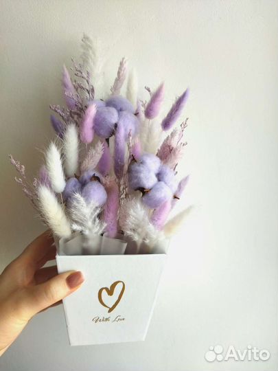 Букеты из стабилизированных цветов и сухоцветов