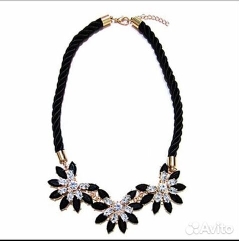 Чокер, колье