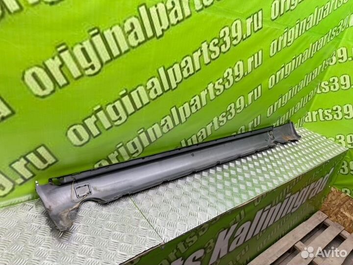 Накладка порога левая Mercedes-Benz E-Class W124