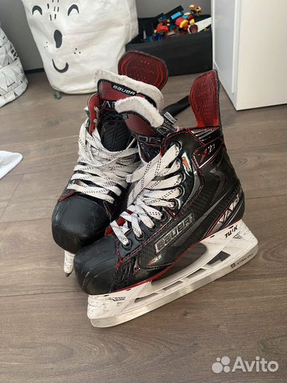 Хоккейные коньки bauer x2.7