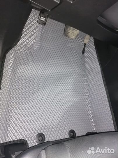 Ево автоковры 3D с бортиками Motors