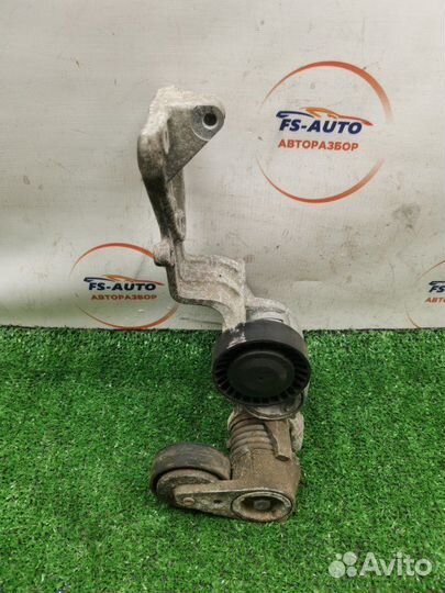 Кронштейн двигателя Ford Focus 2 хетчбек 2.5 hyda