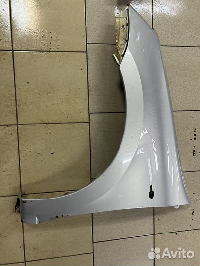 Крылья на LADA granta