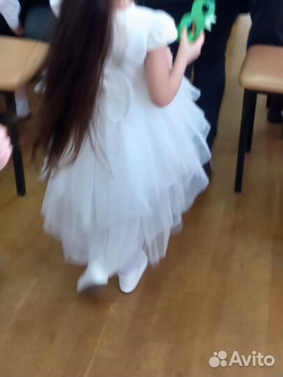 Вечернее платье для девочки 122-128