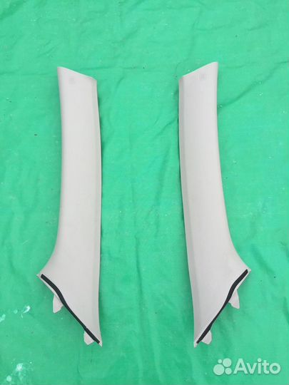 Обшивки стоек передних правой левой Мазда 3 2011