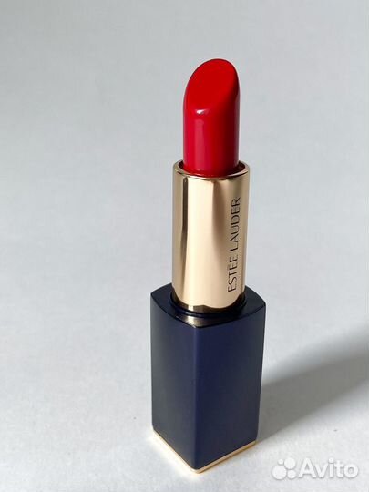 Помада Estee Lauder Pure Color Envy Sculpting