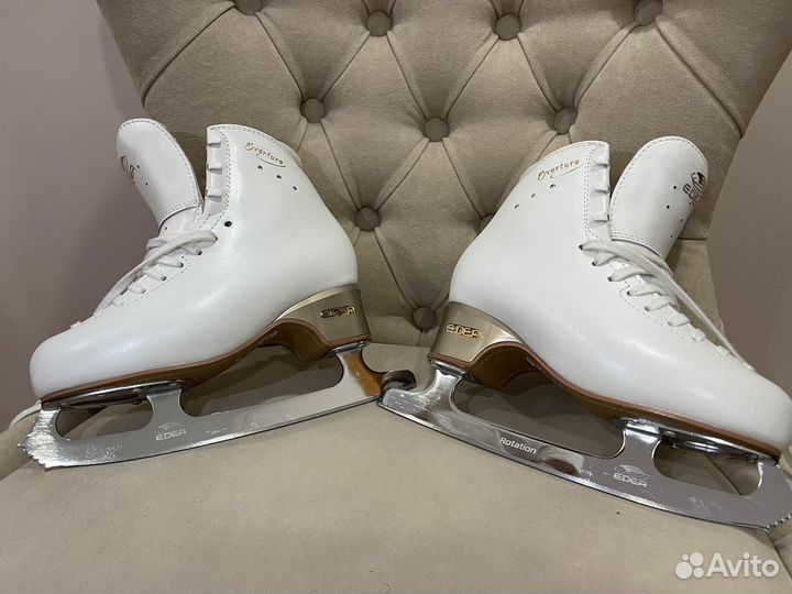 Коньки фигурные
