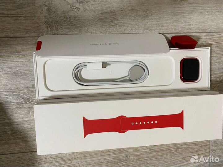 Часы apple watch 8 41 mm red