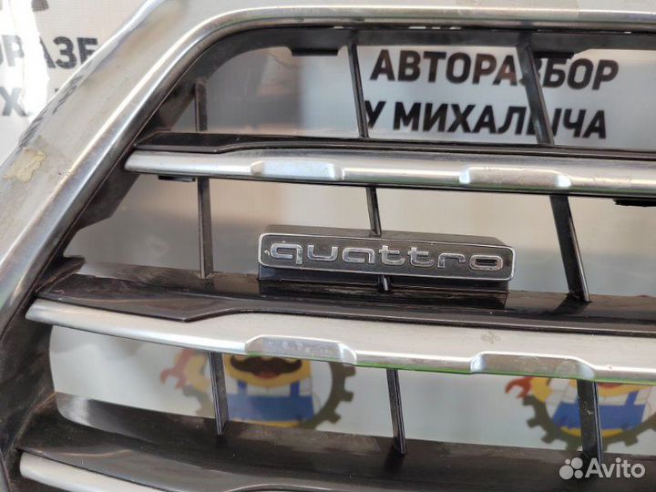 Решетка радиатора Audi Q7/SQ7
