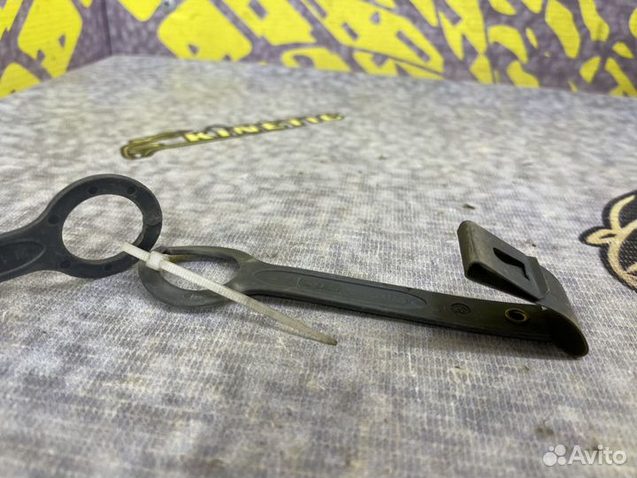 Ручка регулировки заднего сиденья Опель Астра Н h