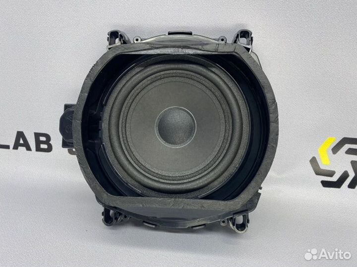 Сабвуфер центральный Bmw X5 E70 рестайлинг N57