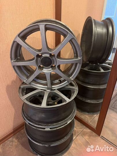 Продам литые диски на R14. 4/100