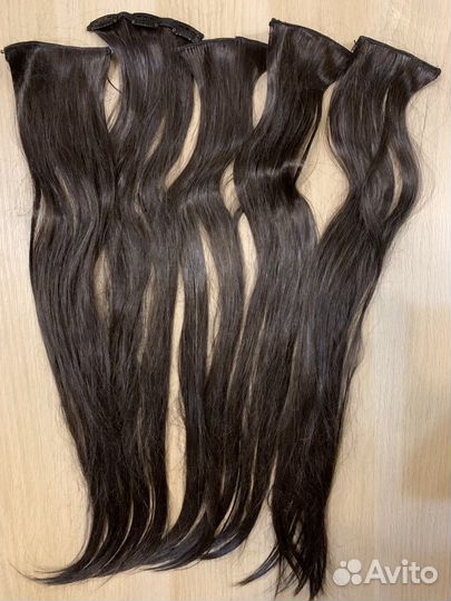 Волосы на заколках искусственные