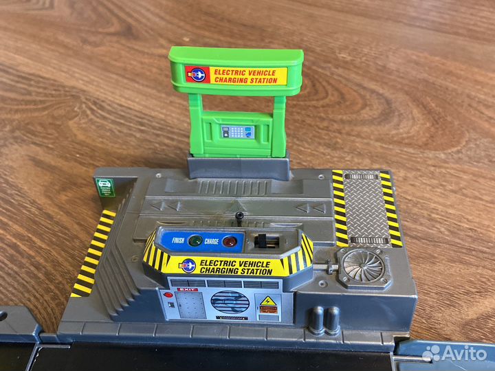 Детская электро машинка с дорогой