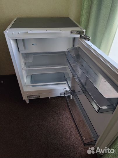 Встраиваемый холодильник бу