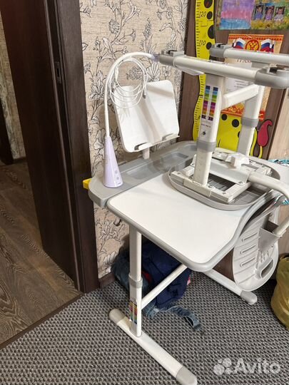 Растущая парта и стул