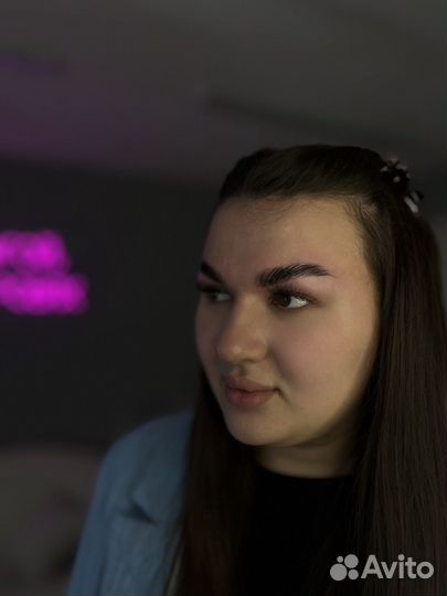 Окрашивание бровей