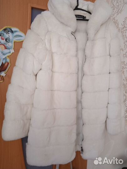 Белоснежная шубка кролик, трансформер 50-52 Италия
