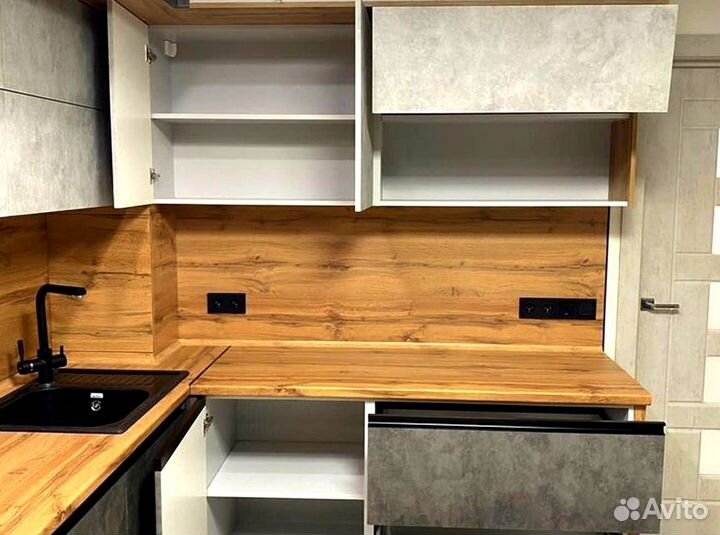 Кухонный гарнитур 