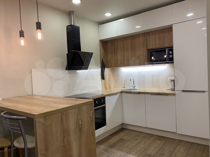 2-к. квартира, 36 м², 10/17 эт.