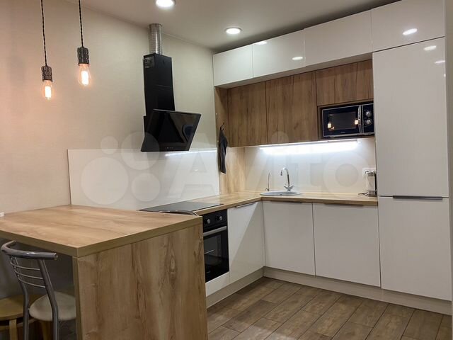 2-к. квартира, 36 м², 10/17 эт.