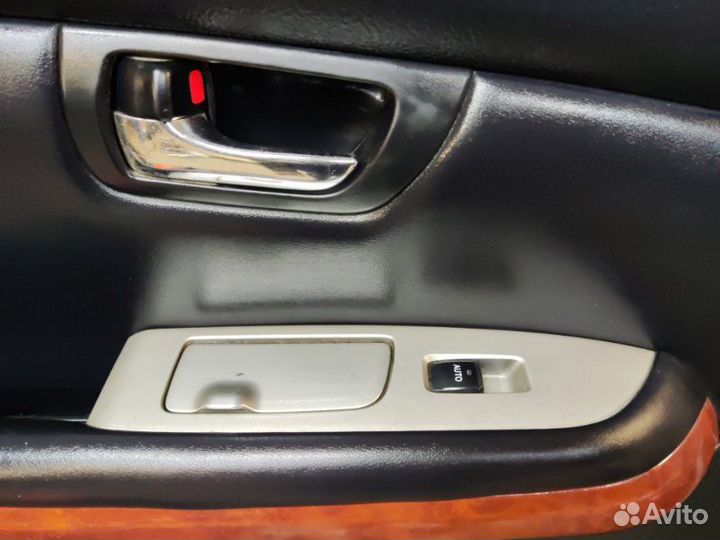 Обшивка боковой двери задняя левая Lexus Rx 350