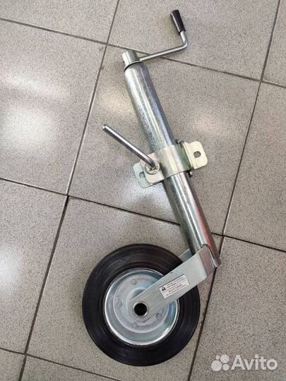 Опорное колесо легкового прицепа. Новое