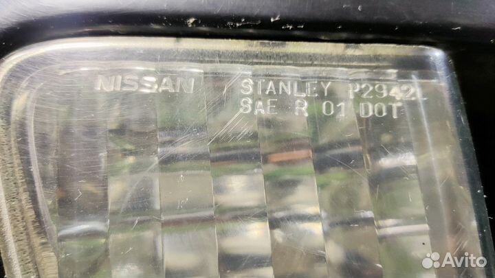 Фонарь задний внутренний левый для Nissan Murano I