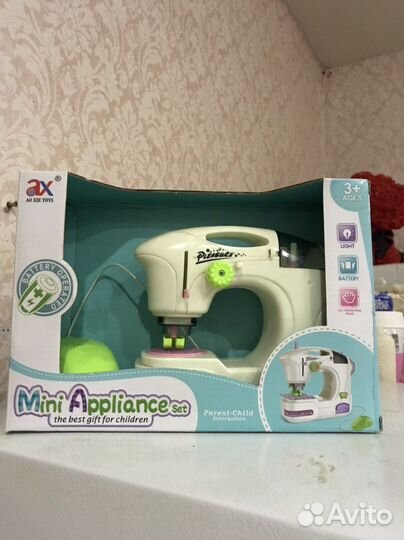 Детская швейная машинка новая