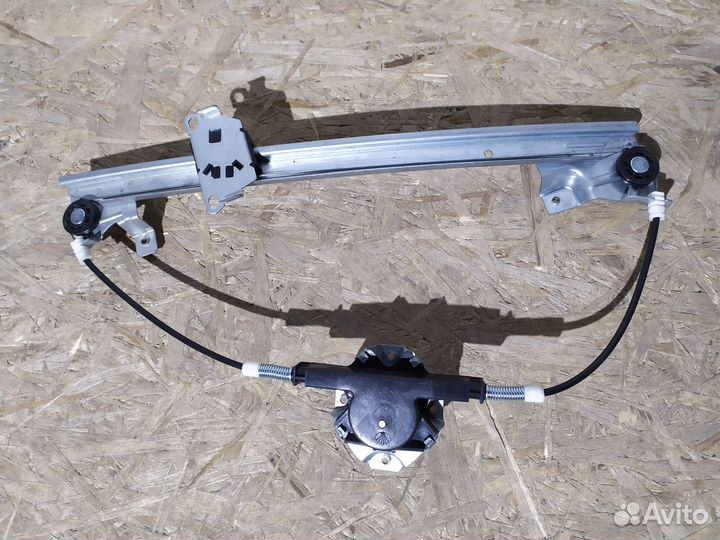 Стеклоподъёмник передний левый Daewoo Nexia