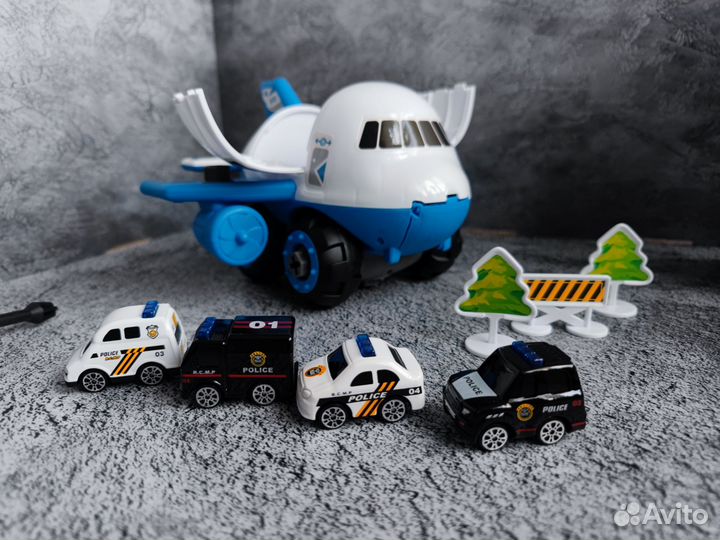 Игровой набор Грузовой самолёт с машинками