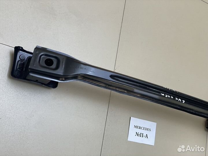 Усилитель заднего бампера Mercedes C-Class W205