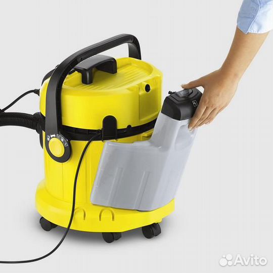 Моющий пылесос Karcher SE 4002