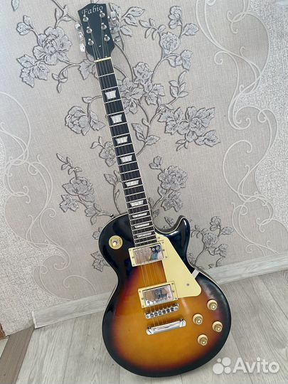 Электрогитара Fabio Les Paul