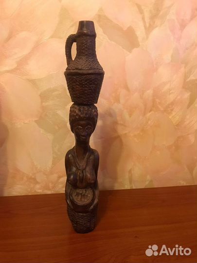 Африканские статуэтки из черного дерева