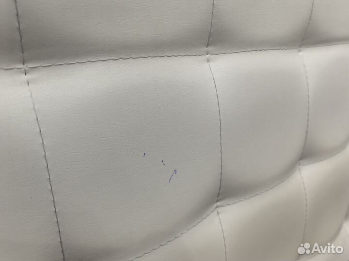 Кровать с подъемным механизмом и матрас