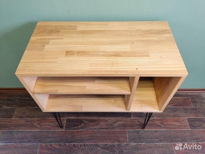 Тумба для проигрывателя пластинок