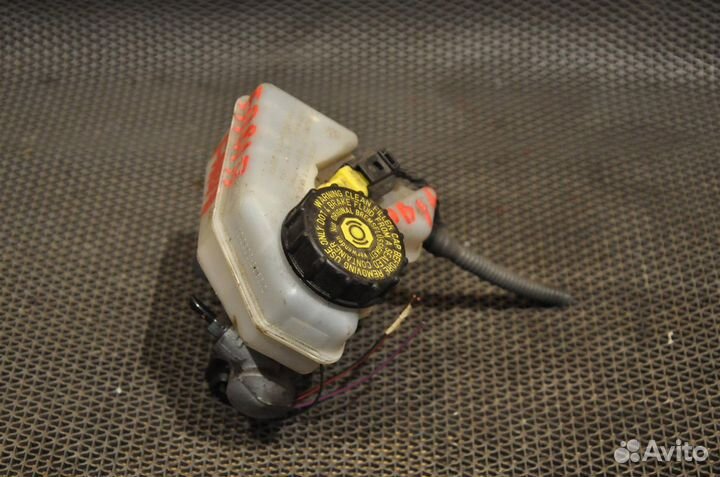 Главный тормозной цилиндр skoda fabia 5J2