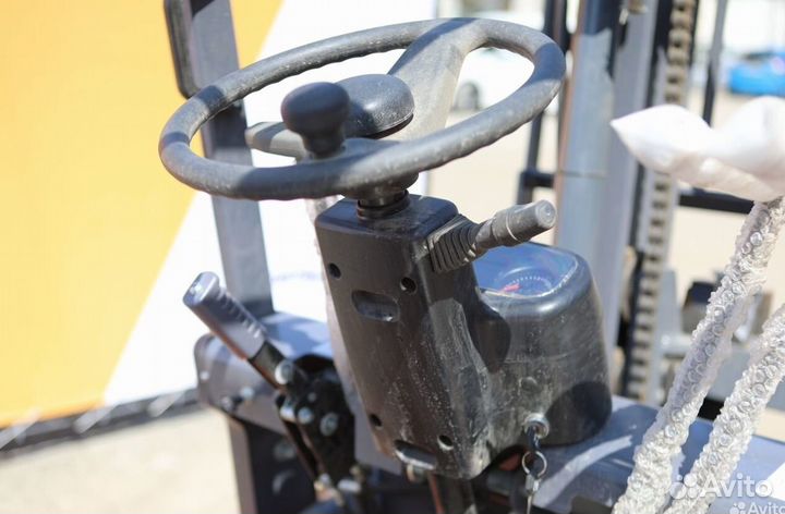 Вилочный погрузчик Heli CPCD30, 2023