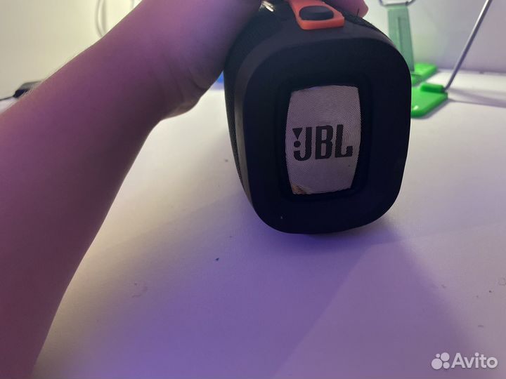 Колонка jbl