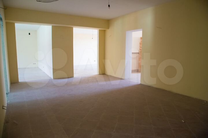 4-к. квартира, 197 м², 3/6 эт.