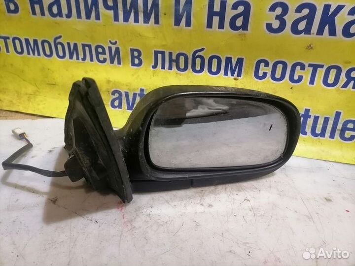 Зеркало правое Toyota Carina