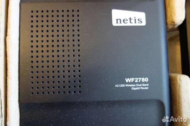 Wi-Fi роутер netis WF2780