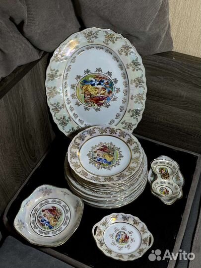 Столовый сервиз новый