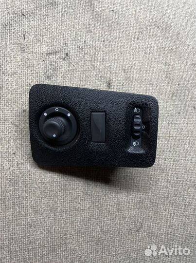 Блок управления зеркалами LADA xray, renault